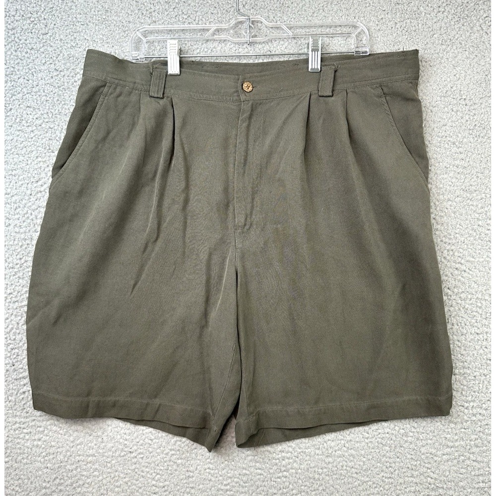 Tommy Bahama Pleated Chino Shorts Mens Size 40 Dark Green 100% Silk